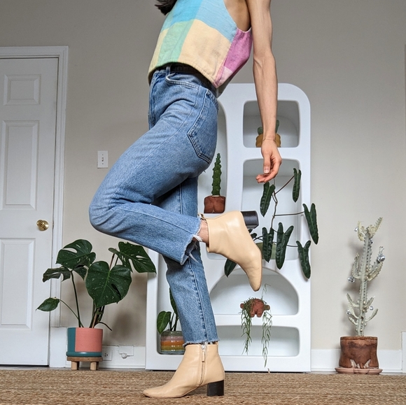 Everlane Shoes - Everlane The Day Boot in Ecru